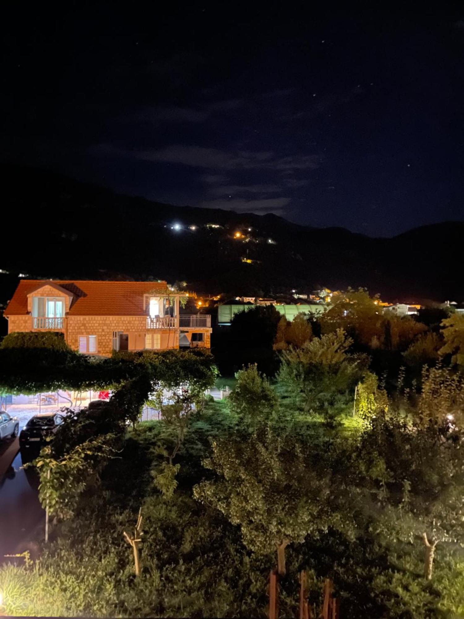 Apartmani Mendula Budva Zewnętrze zdjęcie