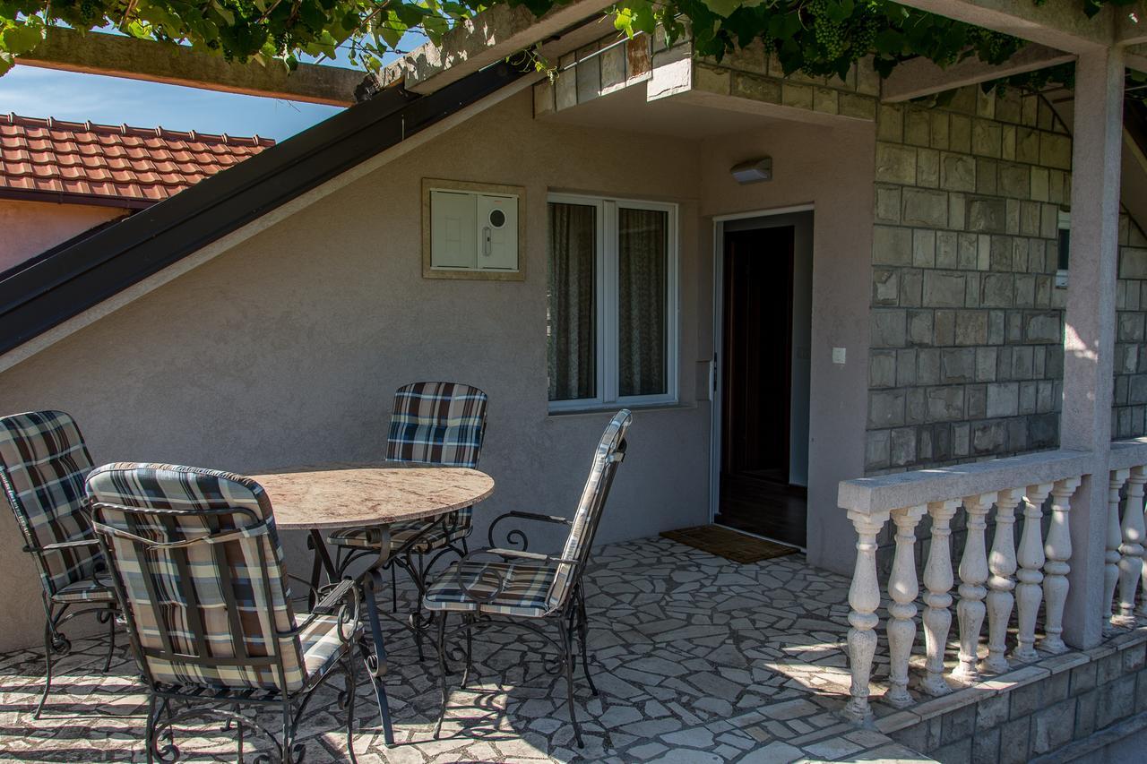 Apartmani Mendula Budva Zewnętrze zdjęcie