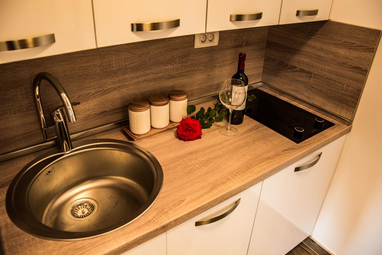 Apartmani Mendula Budva Zewnętrze zdjęcie